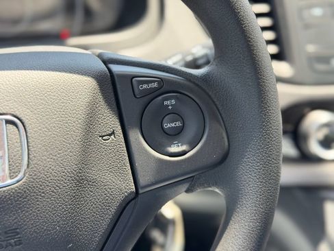 Used 2016 Honda CR-V LX image 15
