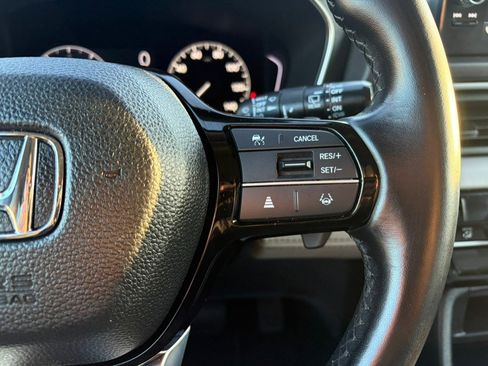 Used 2023 Honda Pilot EX-L image 24