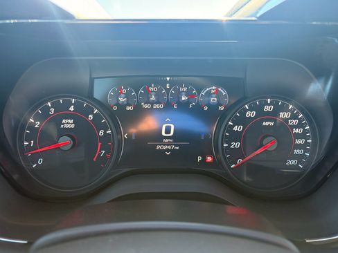 Used 2022 Chevrolet Camaro SS RWD image 18