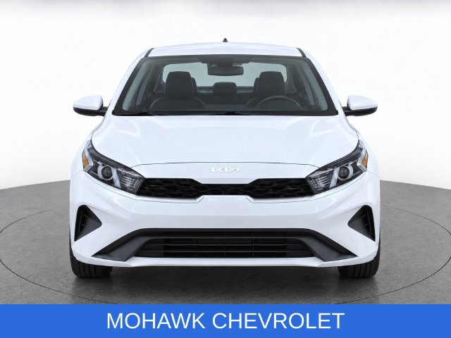 Used 2023 Kia Forte LXS FWD image 6