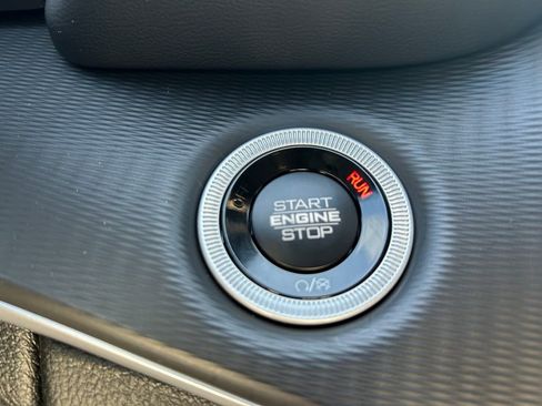 New 2025 Jeep Grand Cherokee L Altitude image 14