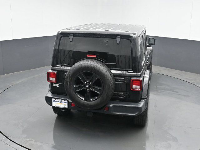 Used 2020 Jeep Wrangler Unlimited Sahara AWD/4WD image 25