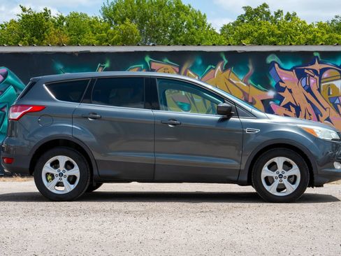 Used 2015 Ford Escape SE FWD image 6