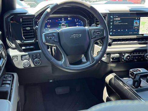 Certified 2023 Chevrolet Silverado 1500 ZR2 w/ Technology Package AWD/4WD image 13