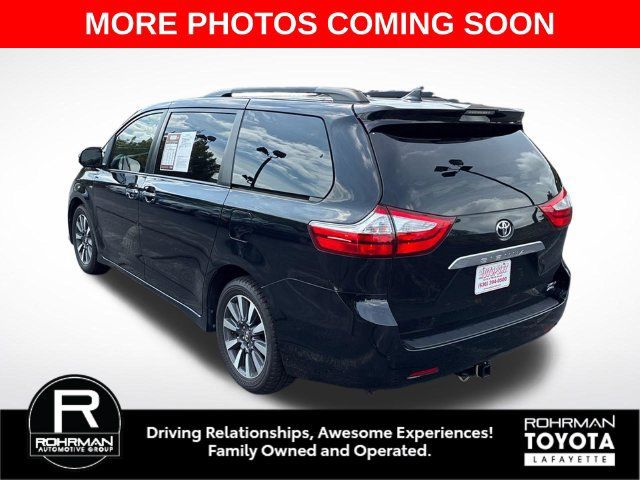 Used 2019 Toyota Sienna Limited Premium AWD/4WD image 3