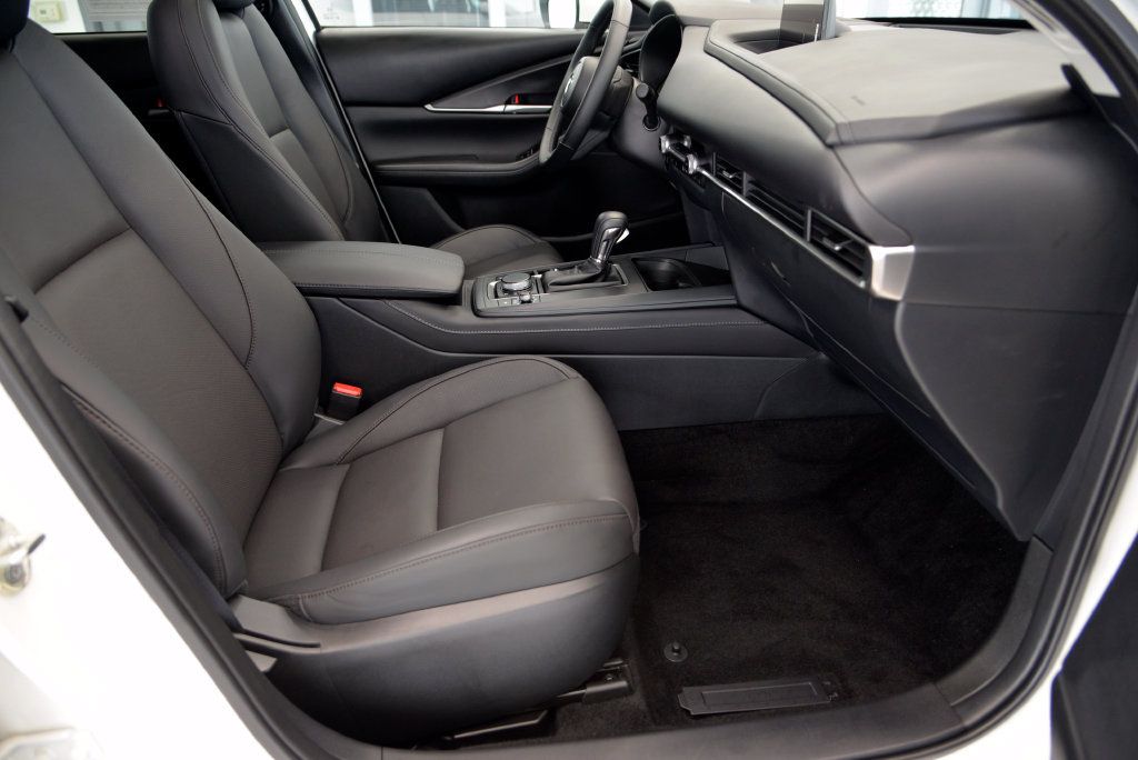 Certified 2026 MAZDA CX-30 AWD 2.5 S w/ Premium Package image 30