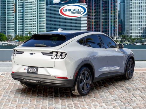 Used 2021 Ford Mustang Mach-E Select w/ Comfort/Technology Package image 5