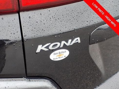 Used 2023 Hyundai Kona SEL AWD/4WD image 9