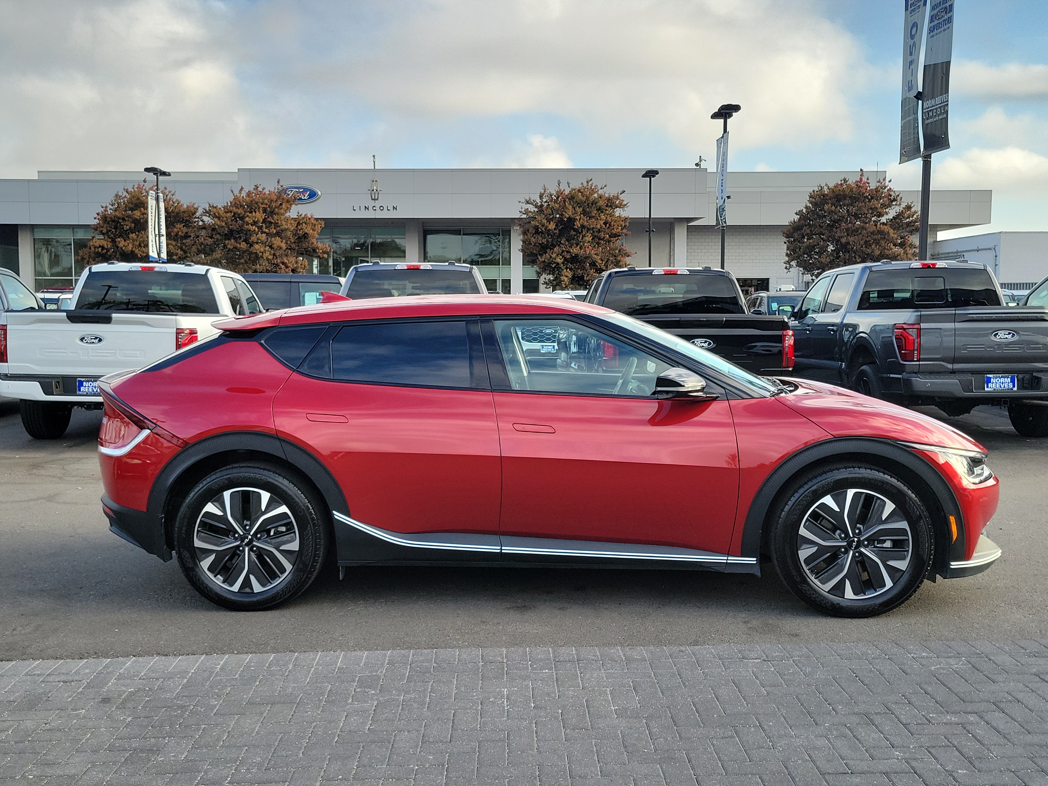 Used 2024 Kia EV6 Light RWD image 5