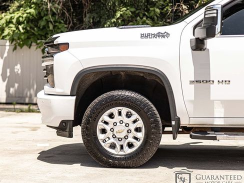 Used 2020 Chevrolet Silverado 3500 High Country AWD/4WD image 5