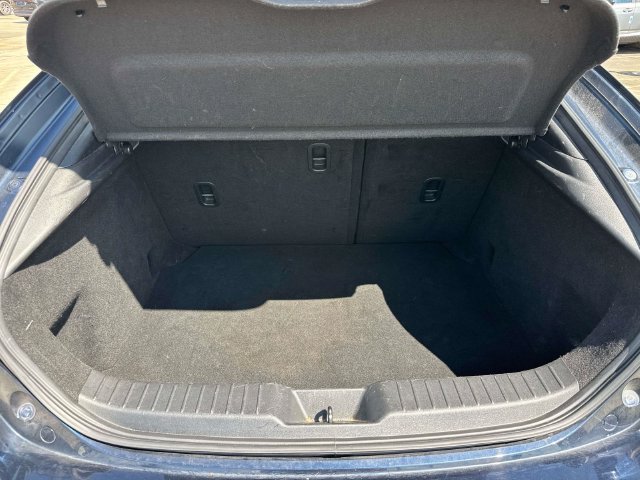 Used 2024 MAZDA MAZDA3 s FWD image 11