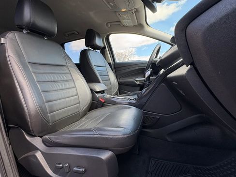 Used 2015 Ford Escape Titanium image 32