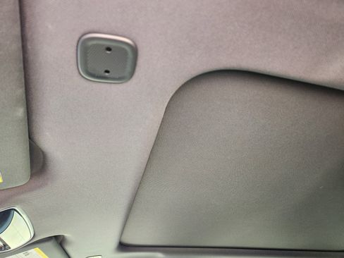 Used 2025 Land Rover Range Rover Sport SE AWD/4WD image 26