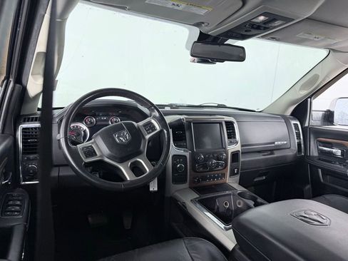 Used 2014 RAM 2500 Laramie image 19