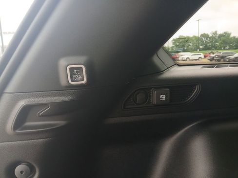 New 2026 Jeep Grand Cherokee Limited image 38