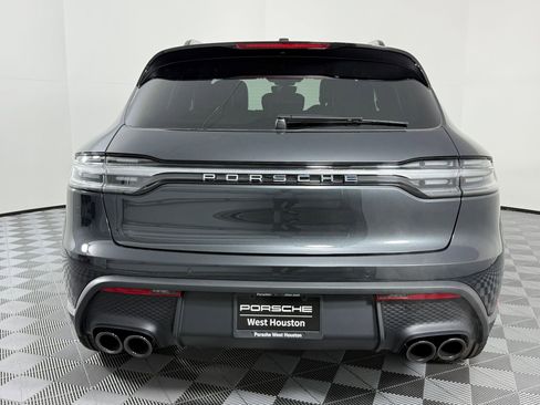 New 2026 Porsche Macan image 10