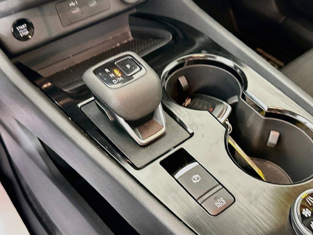 Certified 2026 Nissan Rogue SV AWD/4WD image 23