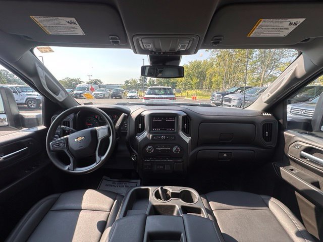Used 2024 Chevrolet Silverado 3500 W/T w/ WT Convenience Package AWD/4WD image 2