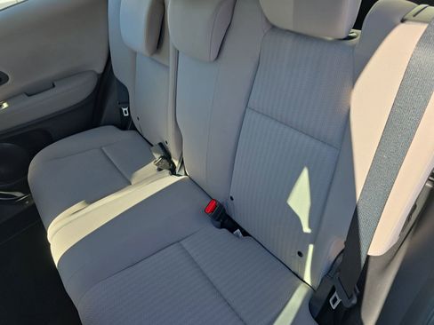 Used 2016 Honda HR-V LX image 16