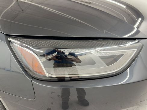 Used 2021 Audi A4 2.0T Premium w/ Convenience Package image 11