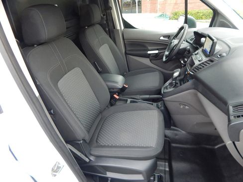 Used 2023 Ford Transit Connect XLT image 19