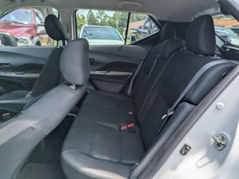 Used 2024 Nissan Kicks S FWD image 15