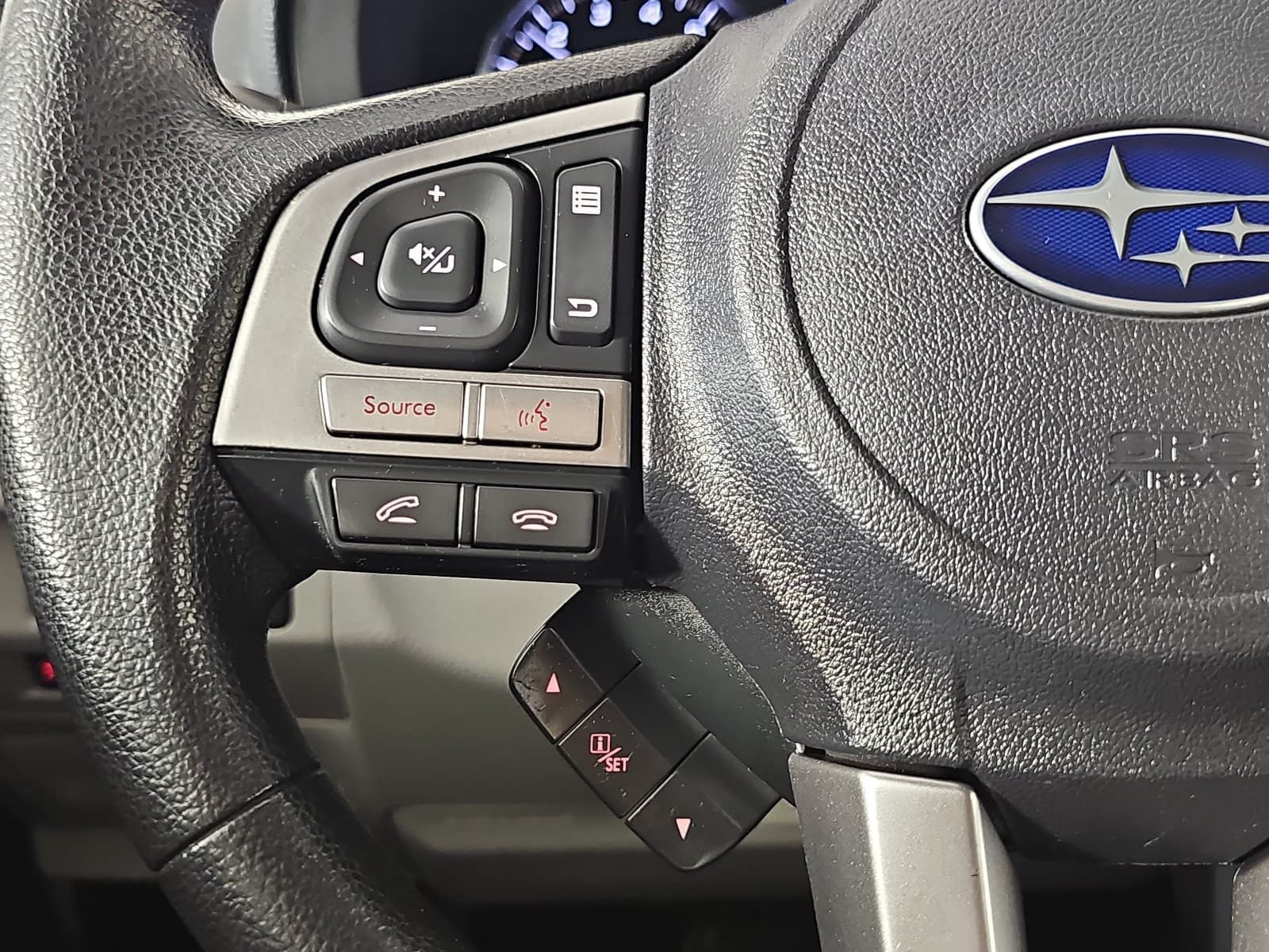 Used 2017 Subaru Forester 2.5i Premium AWD/4WD image 17