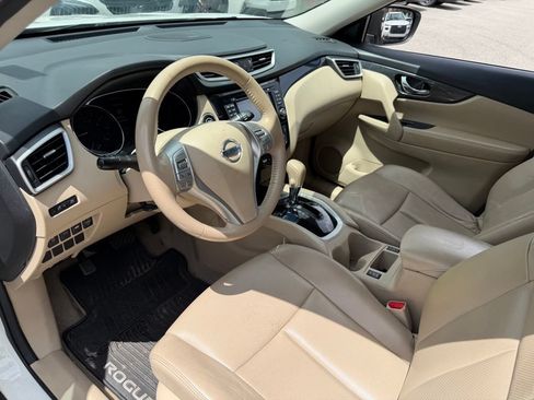 Used 2014 Nissan Rogue SL FWD image 22