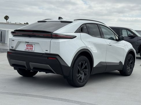 New 2026 Toyota C-HR AWD/4WD image 13