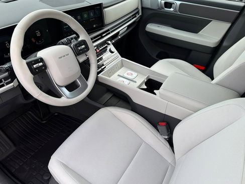 New 2026 Hyundai Santa Fe SE image 10