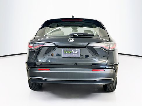 Used 2025 Honda HR-V LX image 7
