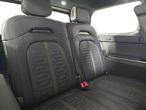 Used 2024 Rivian R1S Adventure AWD/4WD image 22