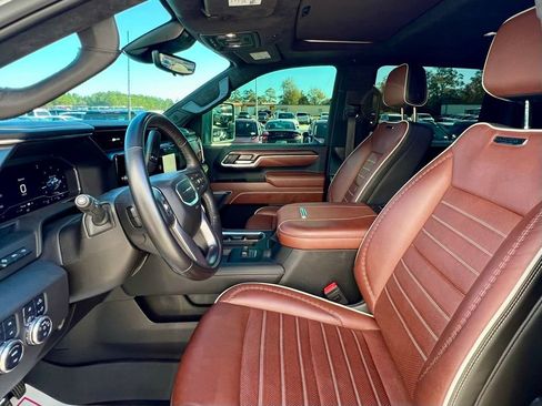 Used 2025 GMC Sierra 2500 Denali Ultimate image 22