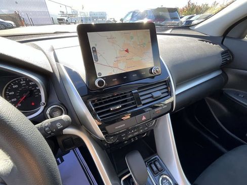Used 2024 Mitsubishi Eclipse Cross SE image 42