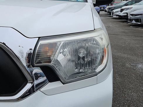 Used 2013 Toyota Tacoma 2WD Access Cab w/ SR5 Pkg image 9