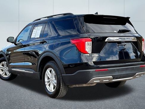 Used 2023 Ford Explorer XLT w/ Equipment Group 202A image 12