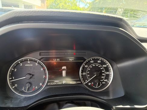 Used 2025 Mitsubishi Outlander SE AWD/4WD image 4