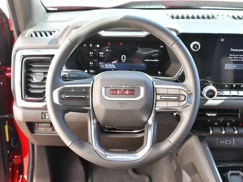 New 2026 GMC Canyon Elevation w/ Convenience Package RWD image 15