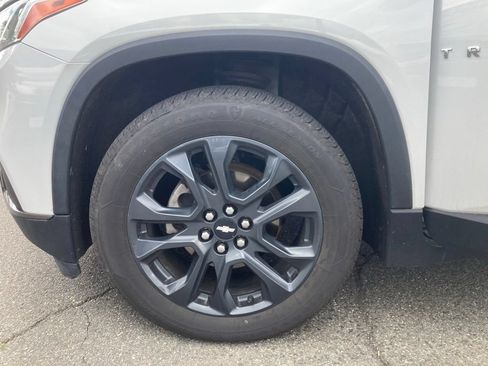 Used 2019 Chevrolet Traverse RS w/ LPO, Floor Liner Package AWD/4WD image 28