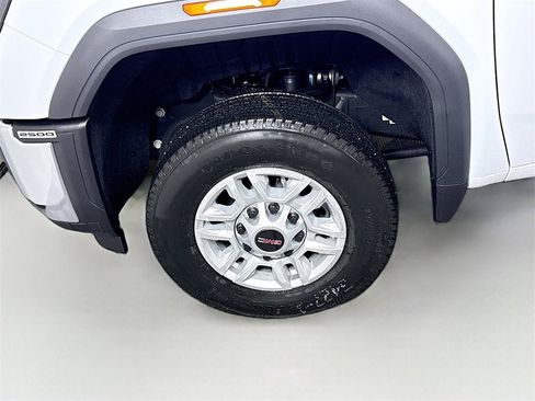 New 2026 GMC Sierra 2500 SLE w/ SLE Value Package; image 23