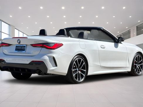 Used 2023 BMW 430i Convertible w/ M Sport Package RWD image 4