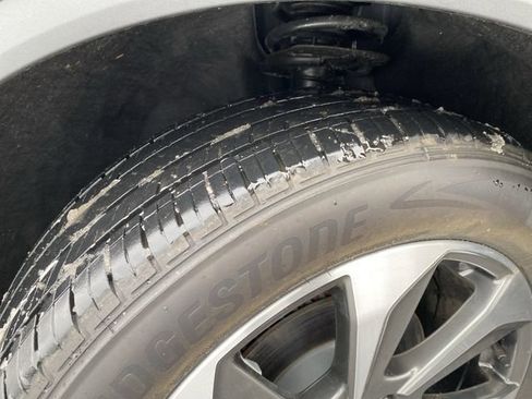 Used 2023 Ford Escape Platinum image 35