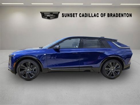 New 2025 Cadillac Lyriq Sport w/ LPO, Floor Liner Package RWD image 4