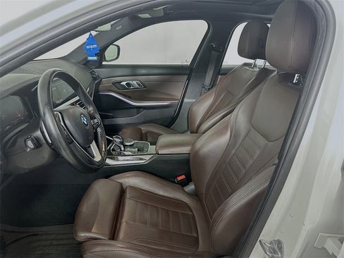 Used 2020 BMW 330i Sedan w/ Convenience Package image 8