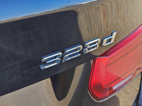 Used 2017 BMW 328d xDrive Sedan image 17