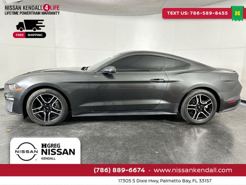 Used 2019 Ford Mustang Premium w/ Equipment Group 201A image 6
