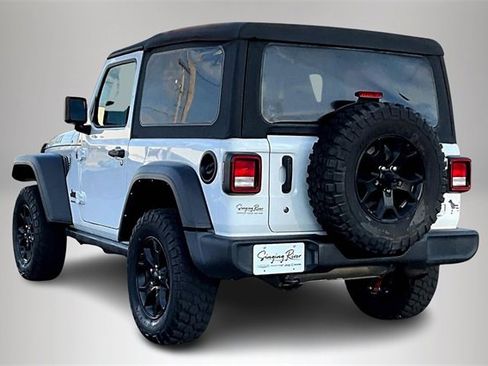 Used 2021 Jeep Wrangler Sport image 4
