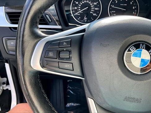 Used 2018 BMW X1 xDrive28i image 11