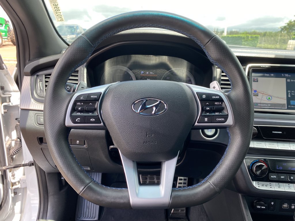 Used 2019 Hyundai Sonata Limited w/ Cargo Package FWD image 14