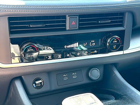 New 2026 Nissan Rogue SV image 23